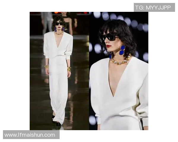 足球球星挑战女装风格 展现别样魅力与自信跨界突破